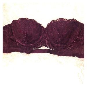 NWT Sexy STRAPLESS Victoria’s Secret Bra